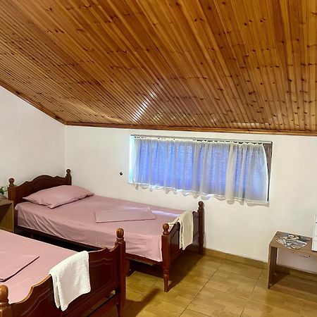 Happy Corner Guest House Шкодер Екстер'єр фото