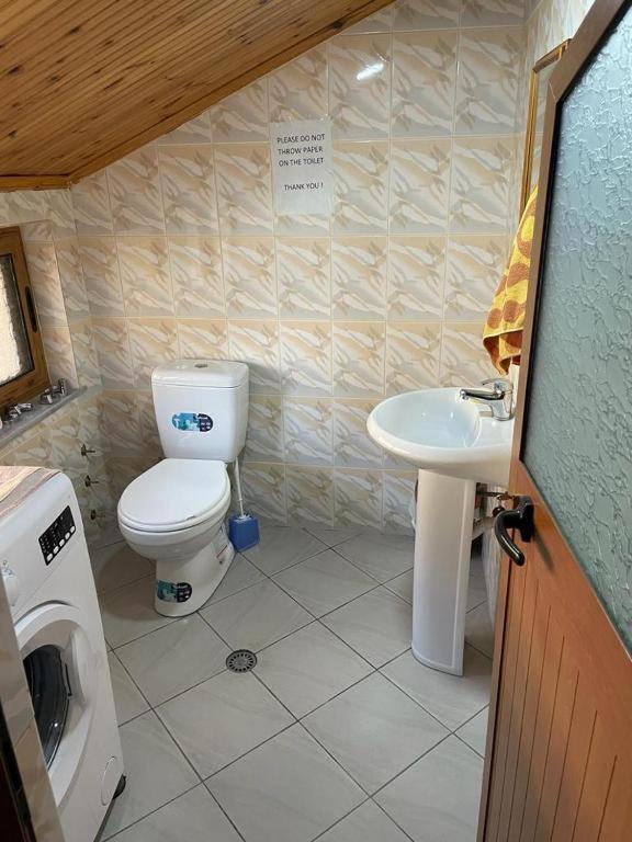 Happy Corner Guest House Шкодер Екстер'єр фото
