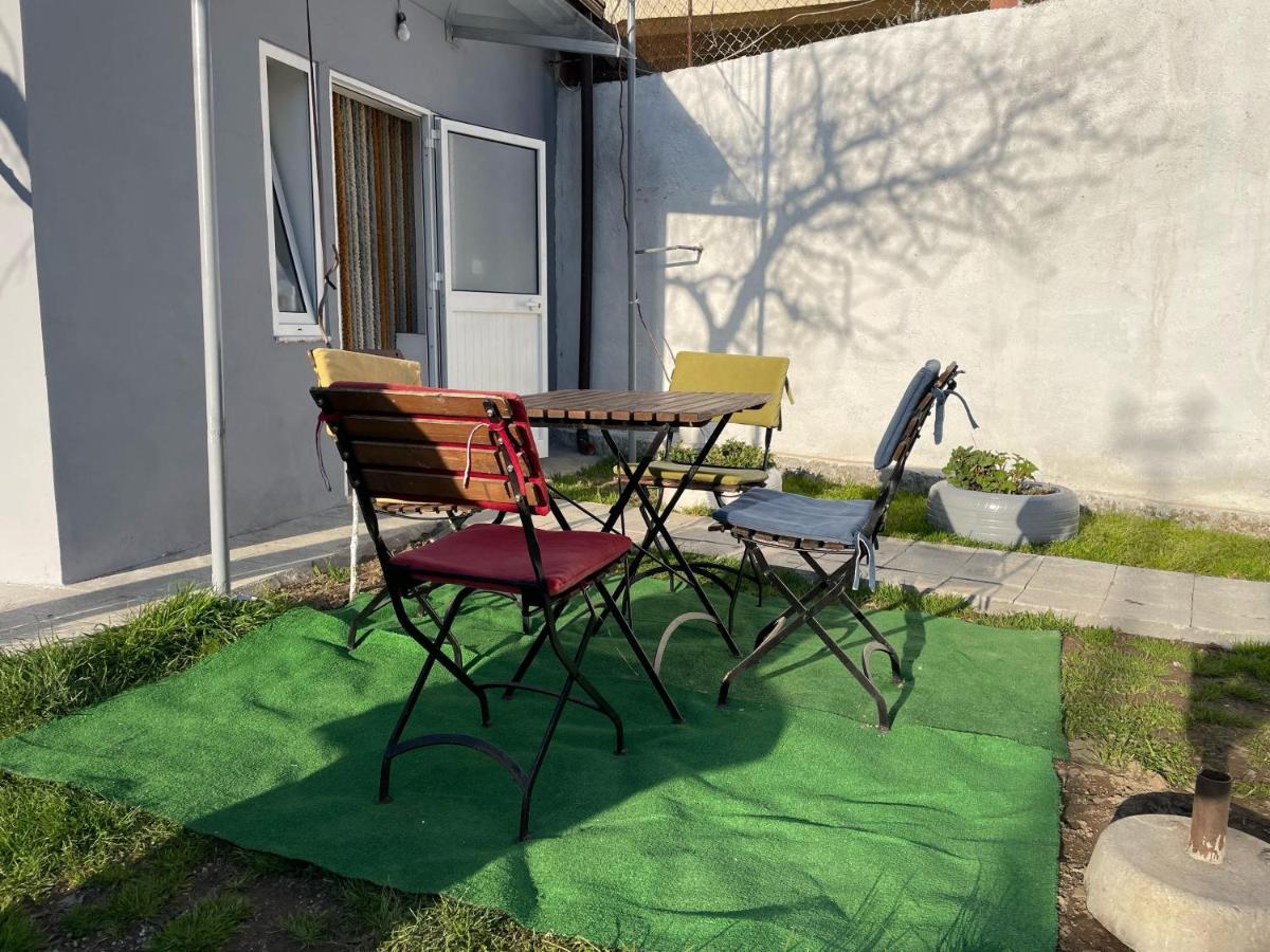 Happy Corner Guest House Шкодер Екстер'єр фото