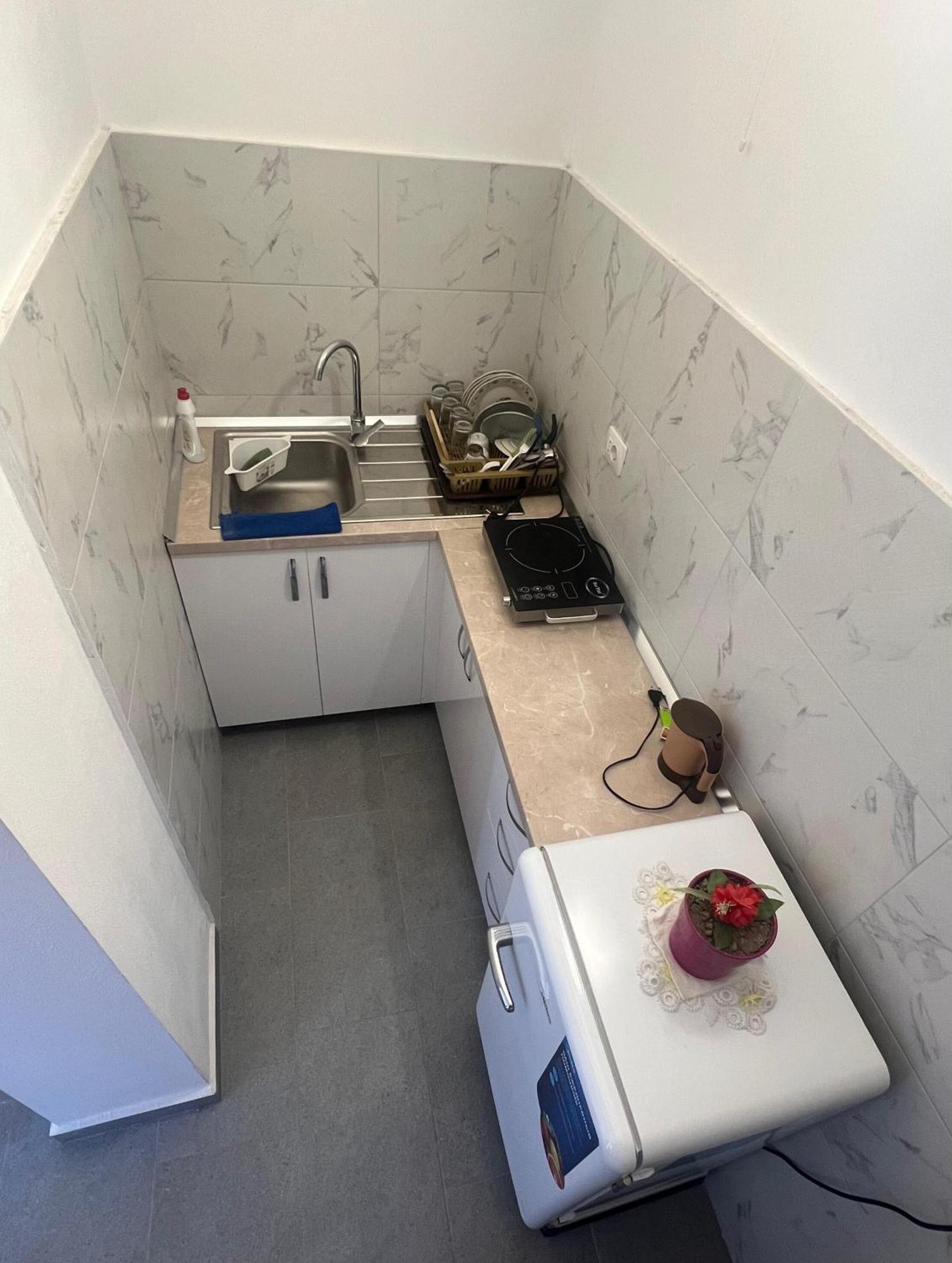 Happy Corner Guest House Шкодер Екстер'єр фото