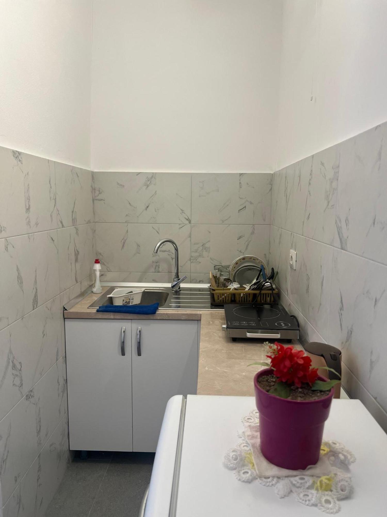 Happy Corner Guest House Шкодер Екстер'єр фото